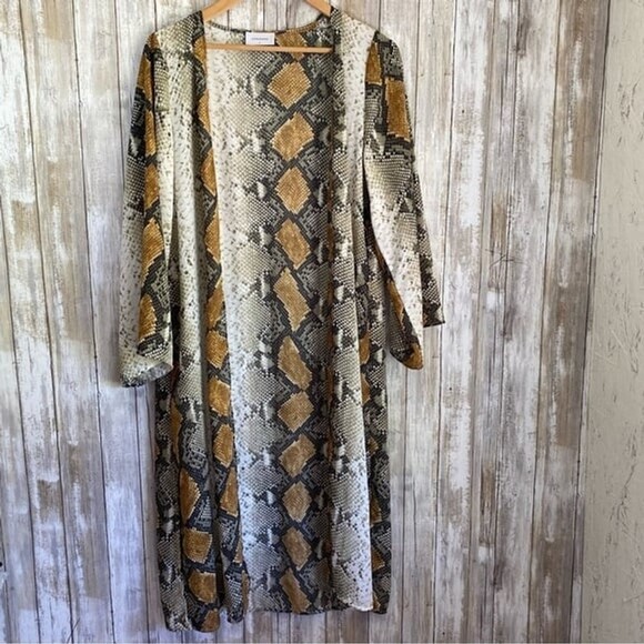 Adrienne Sweaters - Adrienne Snake Print Oversized Kimono